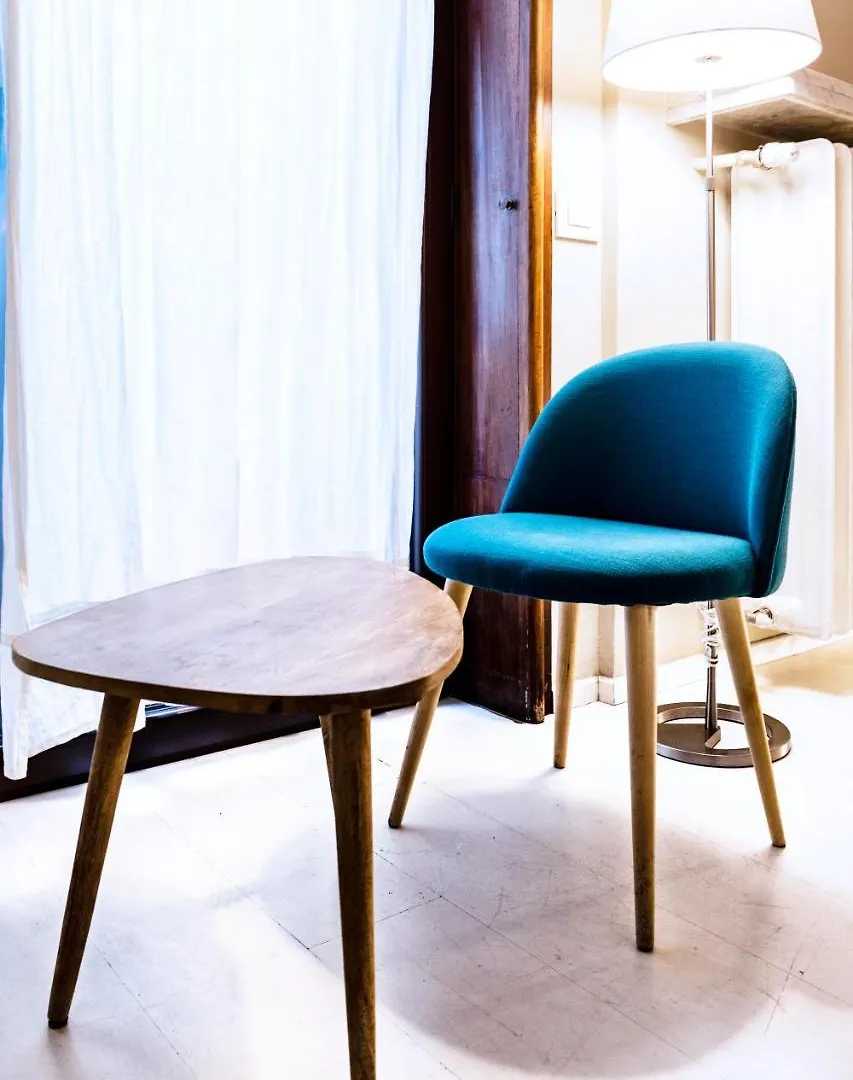 Bc Maison Bed&Cafe Milano Italy